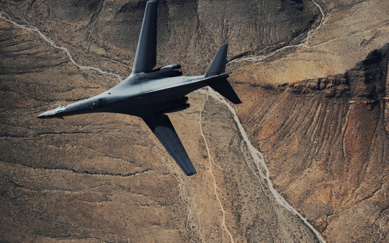 Rockwell B1 Lancer for 1280 x 800 widescreen resolution