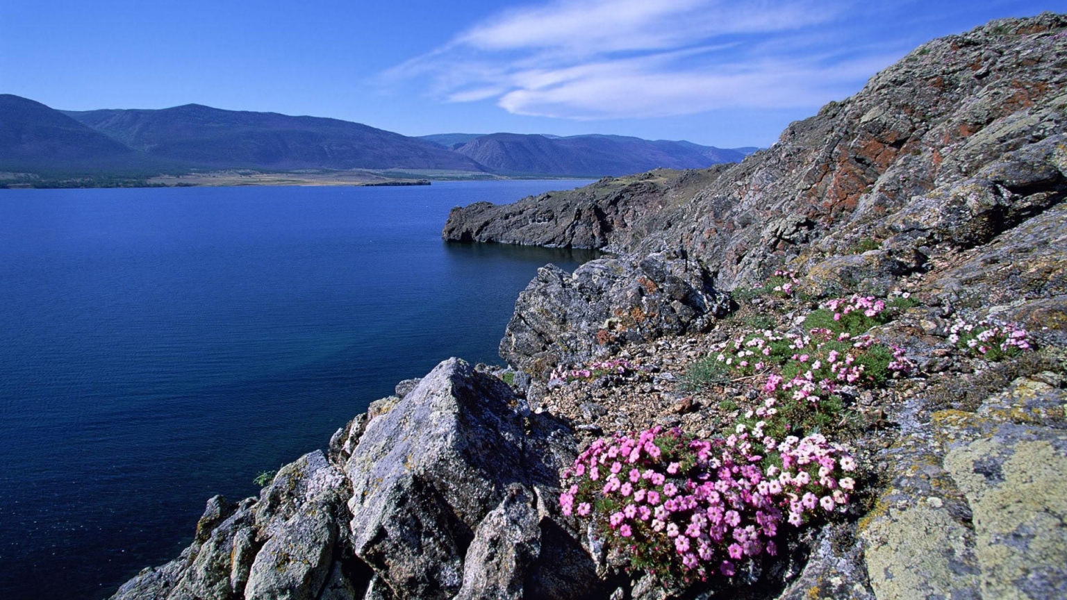 Rocky Shoreline Barakchin Island Lake Baikal for 1536 x 864 HDTV resolution