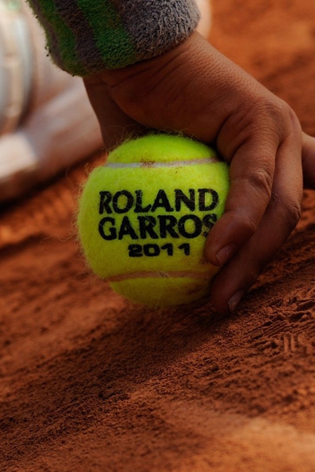 Roland Garros for 640 x 960 iPhone 4 resolution