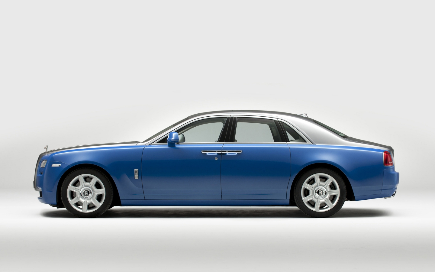 Rolls Royce Art Deco Ghost for 1440 x 900 widescreen resolution