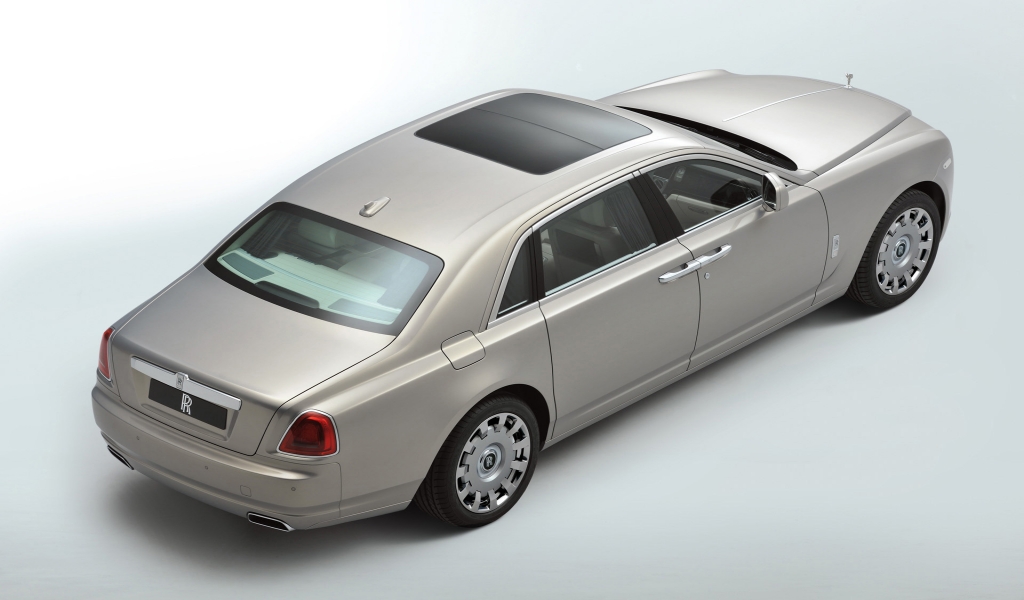 Rolls Royce Ghost Extended for 1024 x 600 widescreen resolution
