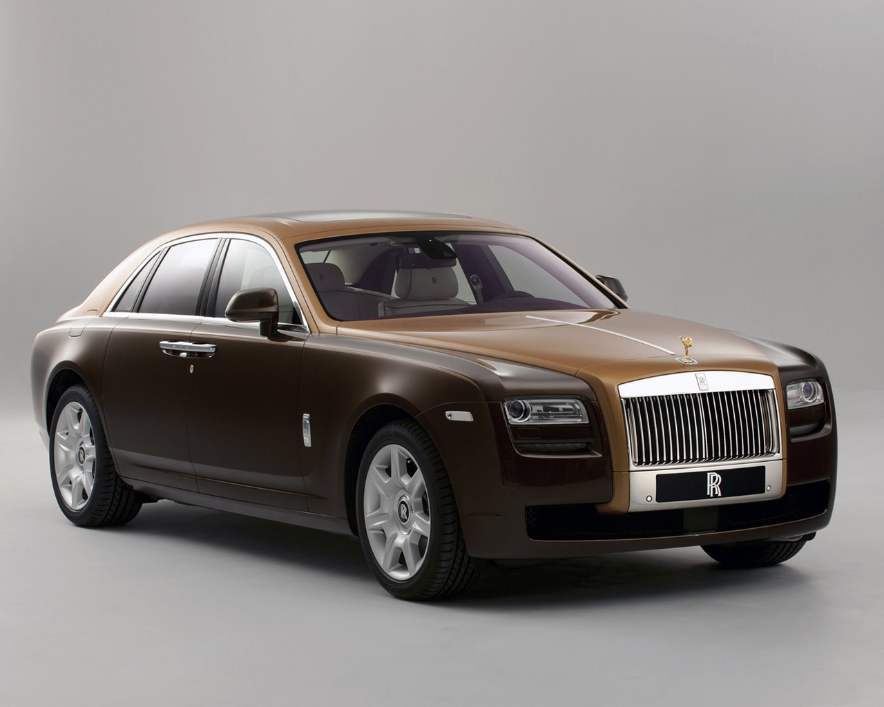 Rolls Royce Ghost Two Tone for 1280 x 1024 resolution