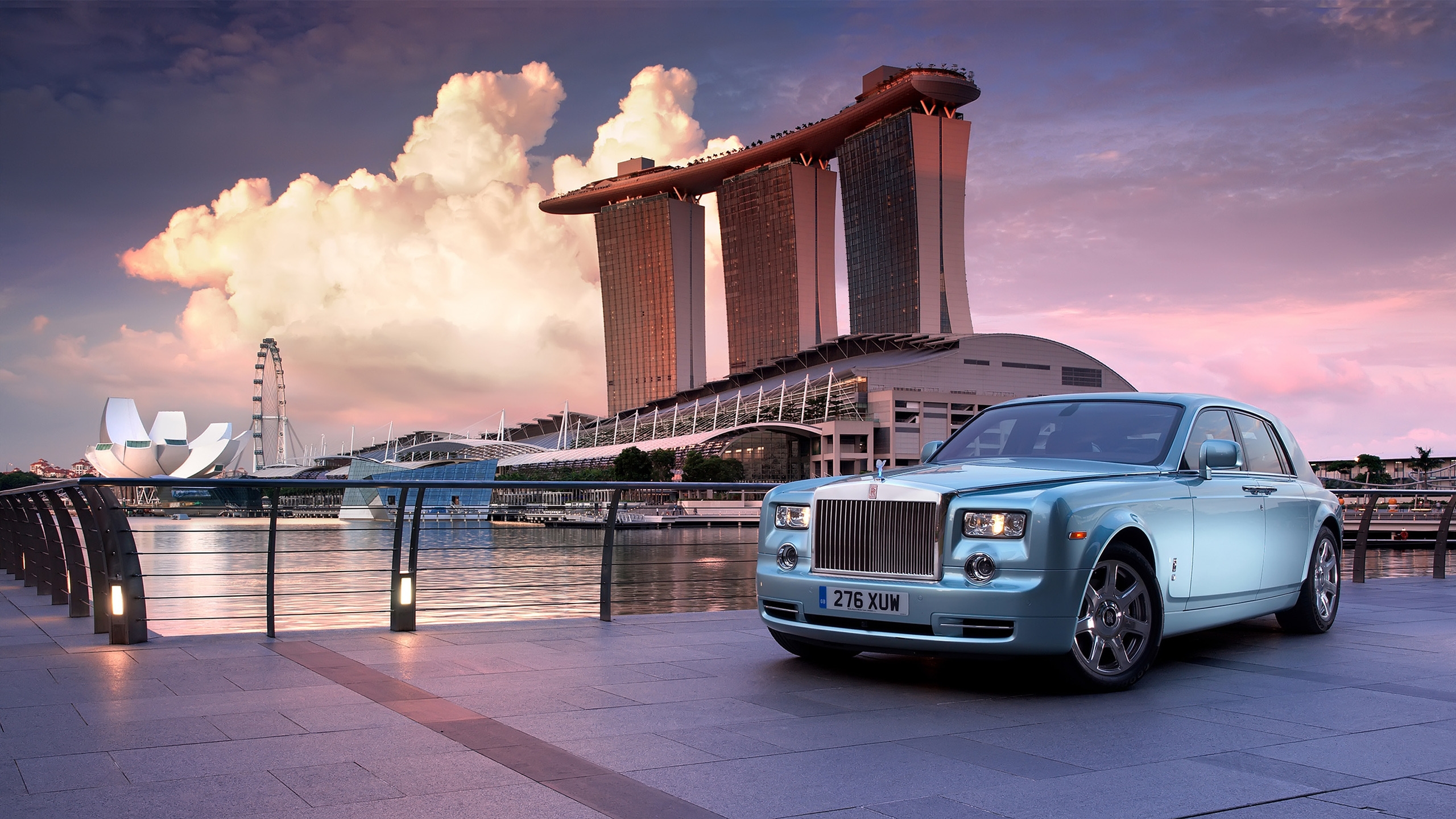 Rolls Royce Phantom 102EX for 2560x1440 HDTV resolution