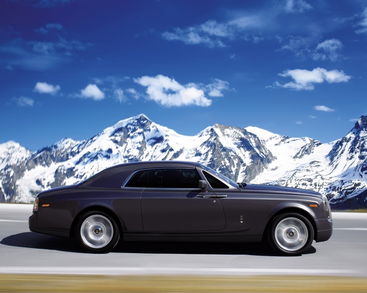 Rolls Royce Phantom Coupe 2010 for 1280 x 1024 resolution