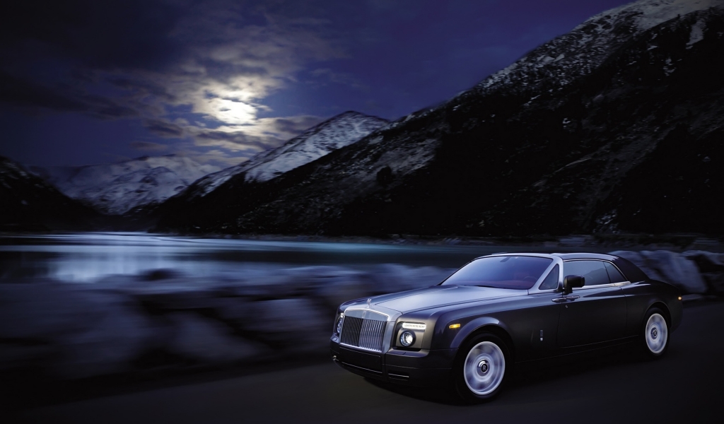Rolls Royce Phantom Coupe Night 2010 for 1024 x 600 widescreen resolution
