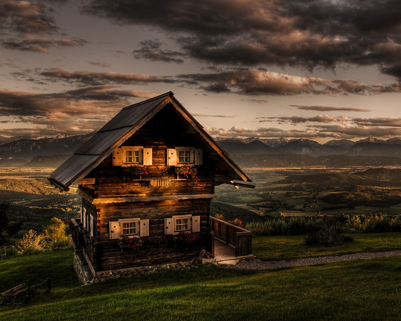 Romantic Cottage for 1280 x 1024 resolution