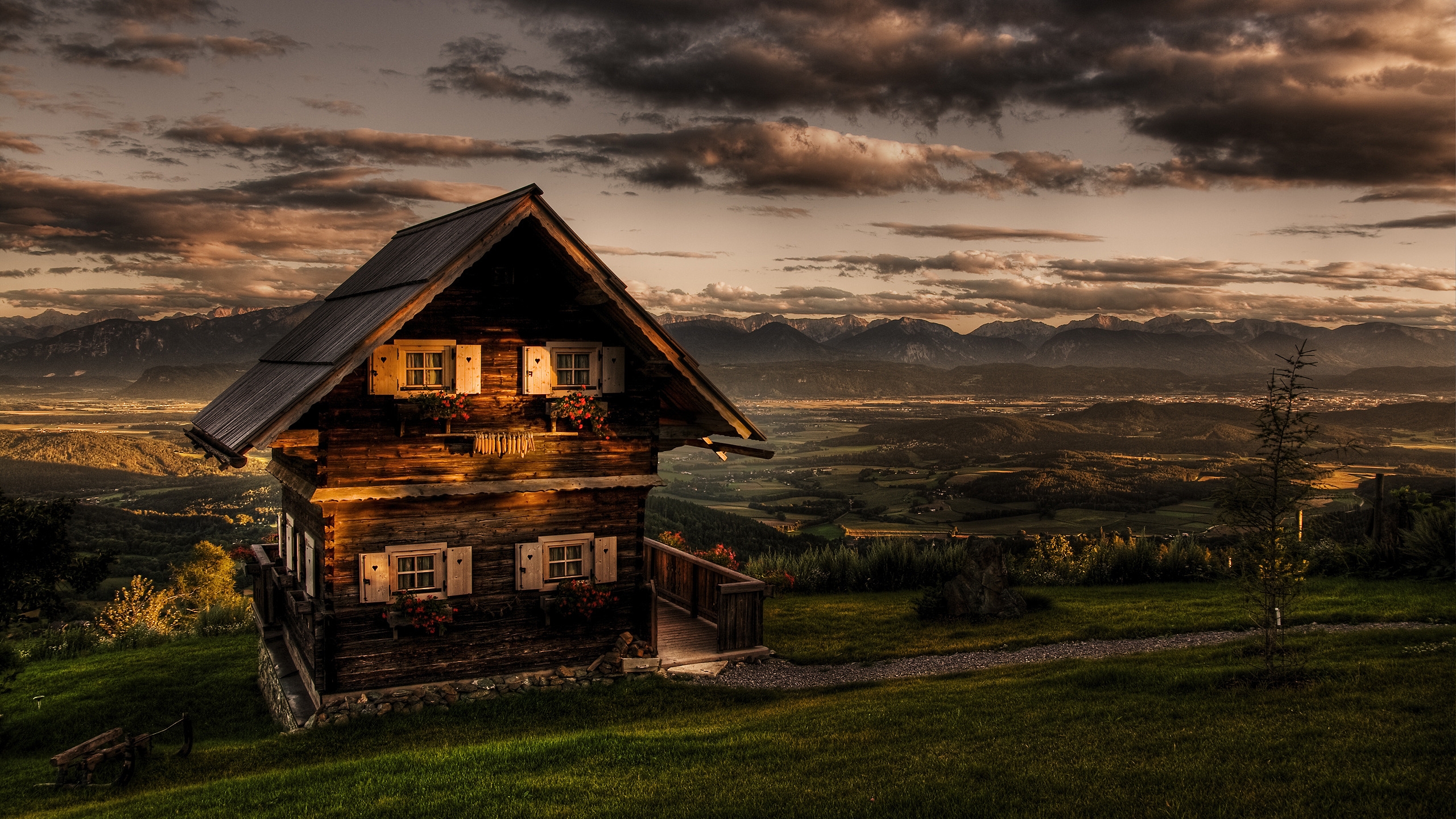 Romantic Cottage for 2560x1440 HDTV resolution