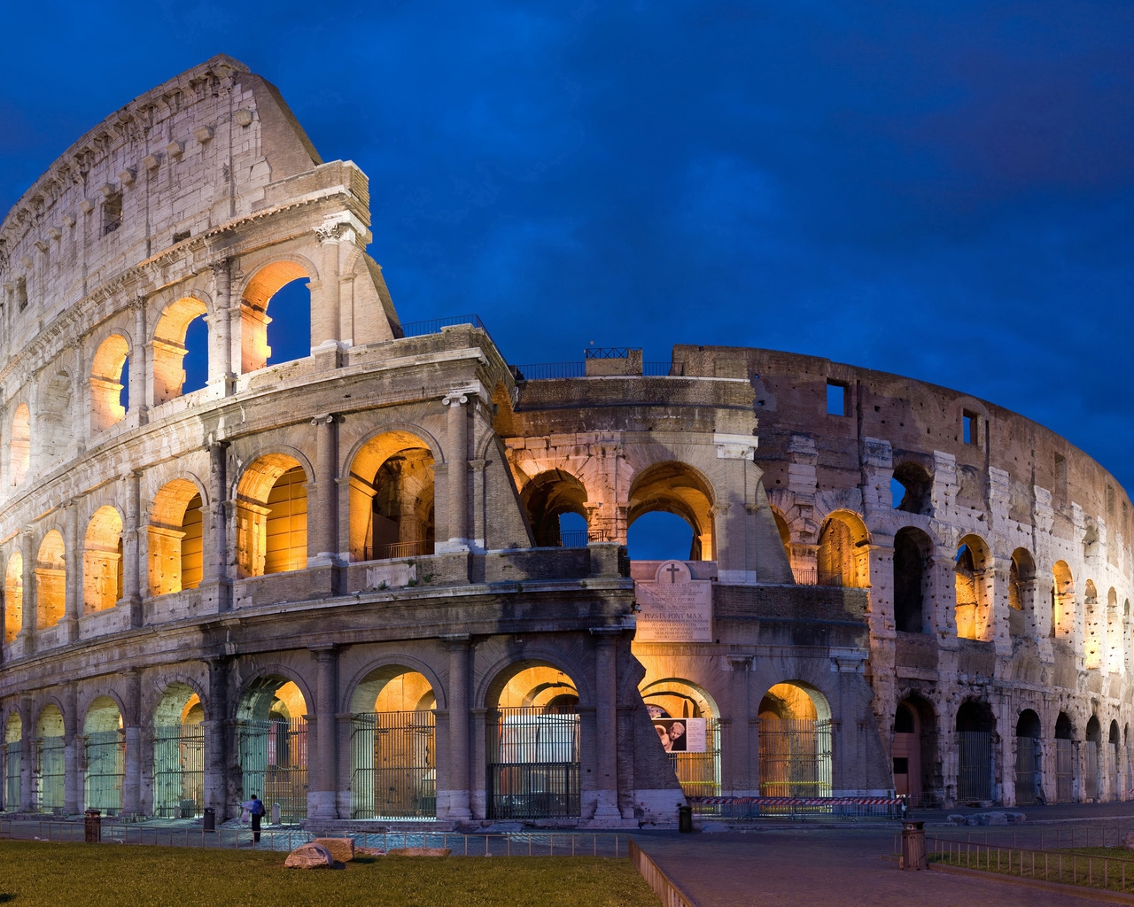 Rome Coliseum for 1280 x 1024 resolution