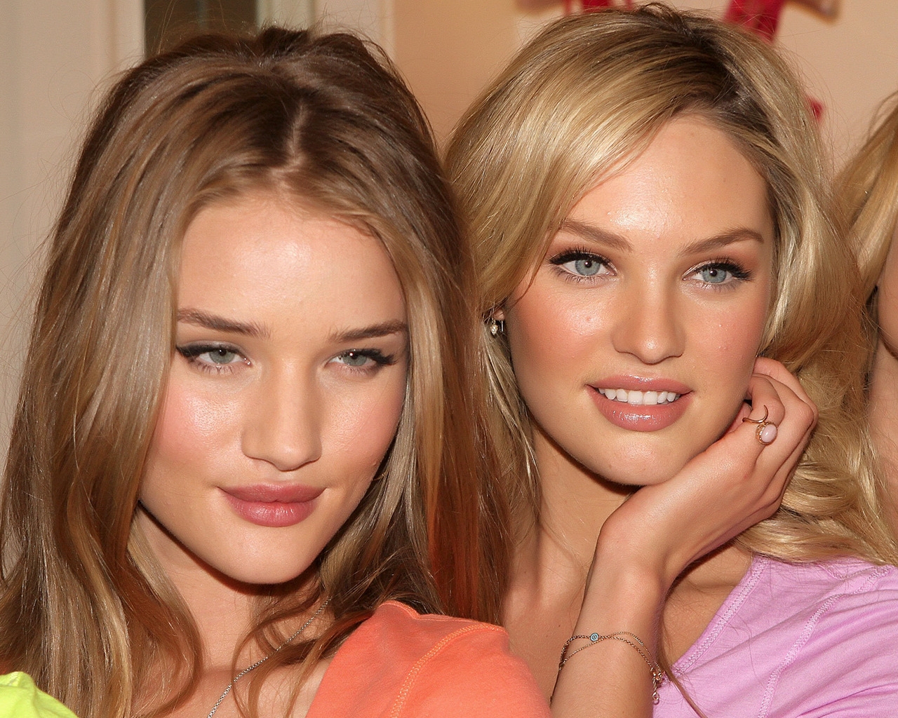 Rosie and Candice for 1280 x 1024 resolution