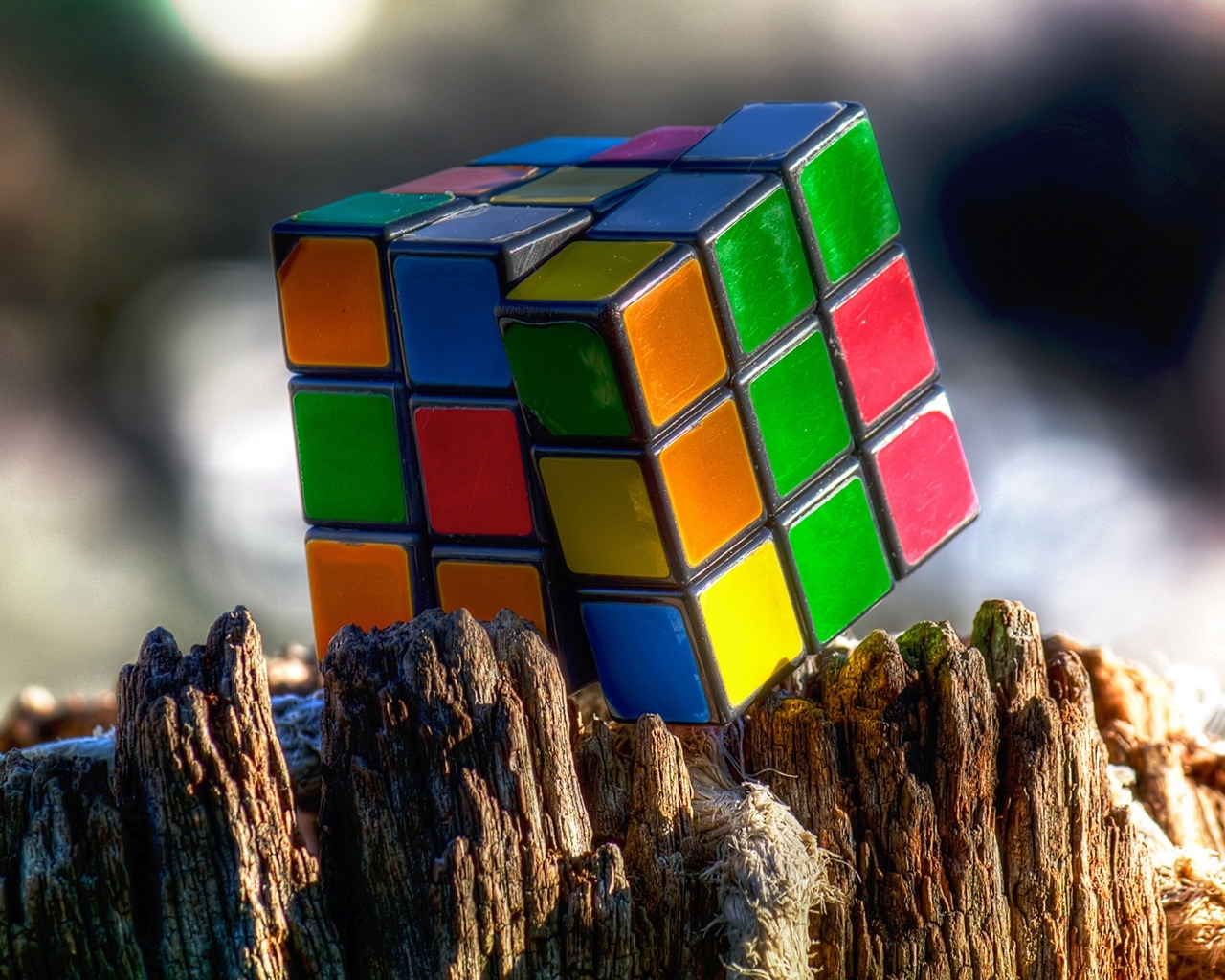 Rubiks Cube for 1280 x 1024 resolution