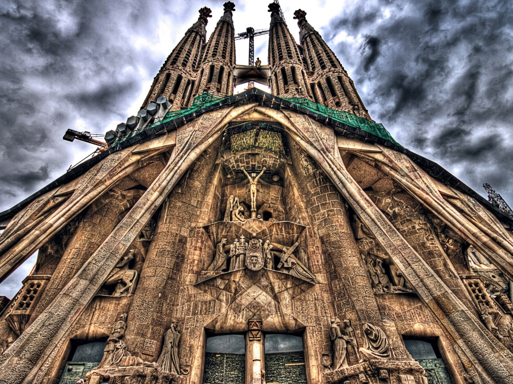 Sagrada Familia for 1024 x 768 resolution