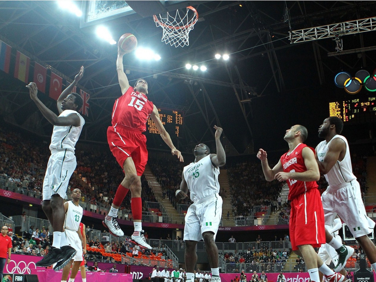 Salah Mejri of Tunisia dunks against Nigeria for 1280 x 960 resolution