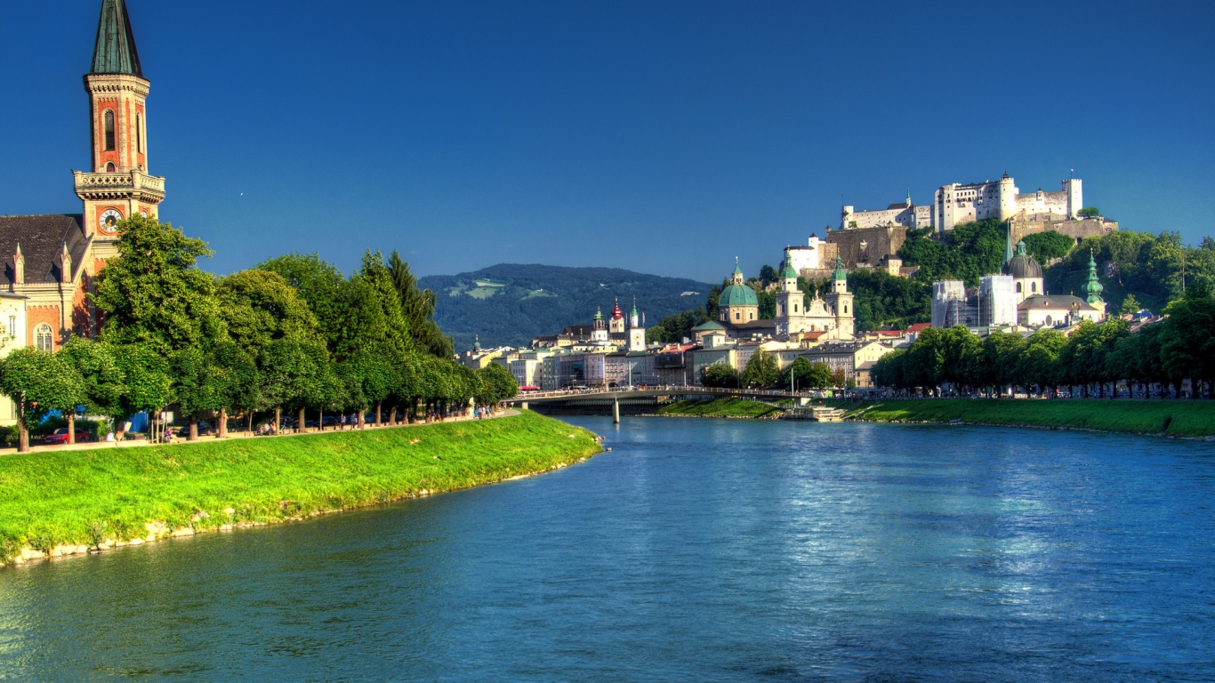 Salzach River Salzburg  for 1366 x 768 HDTV resolution