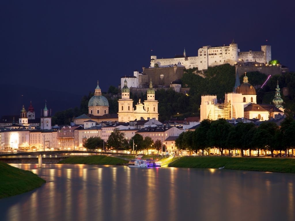 Salzburg Austria for 1024 x 768 resolution