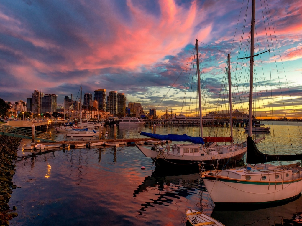 San Diego Dock for 1024 x 768 resolution