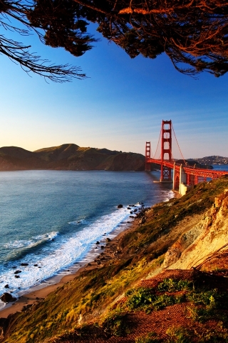 San Francisco Bridge View for 320 x 480 iPhone resolution