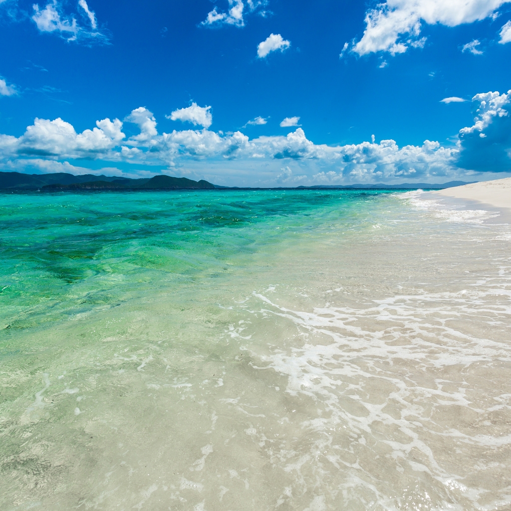 Sandy Cay Island for 1024 x 1024 iPad resolution