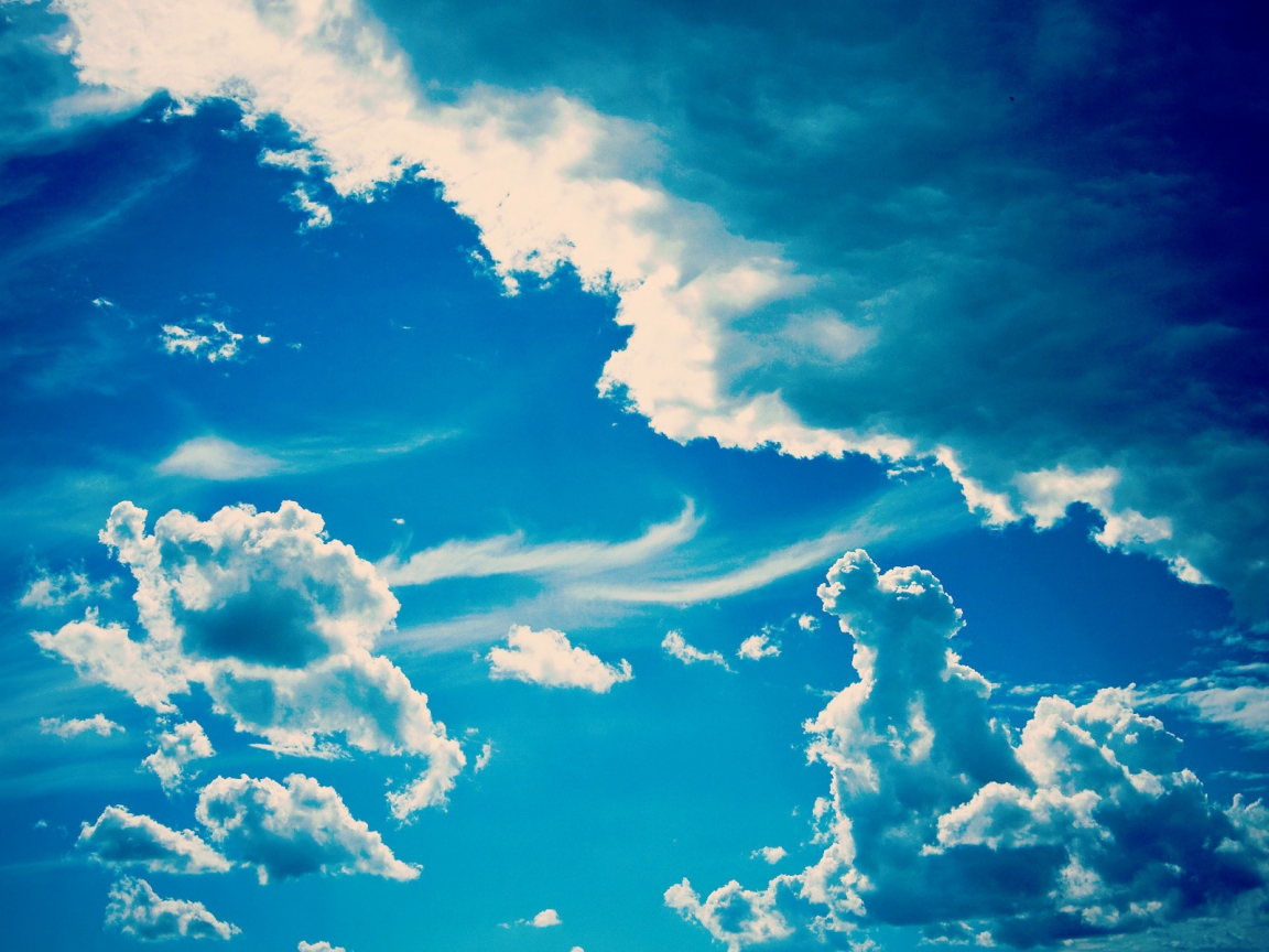 Sapphire Sky for 1152 x 864 resolution