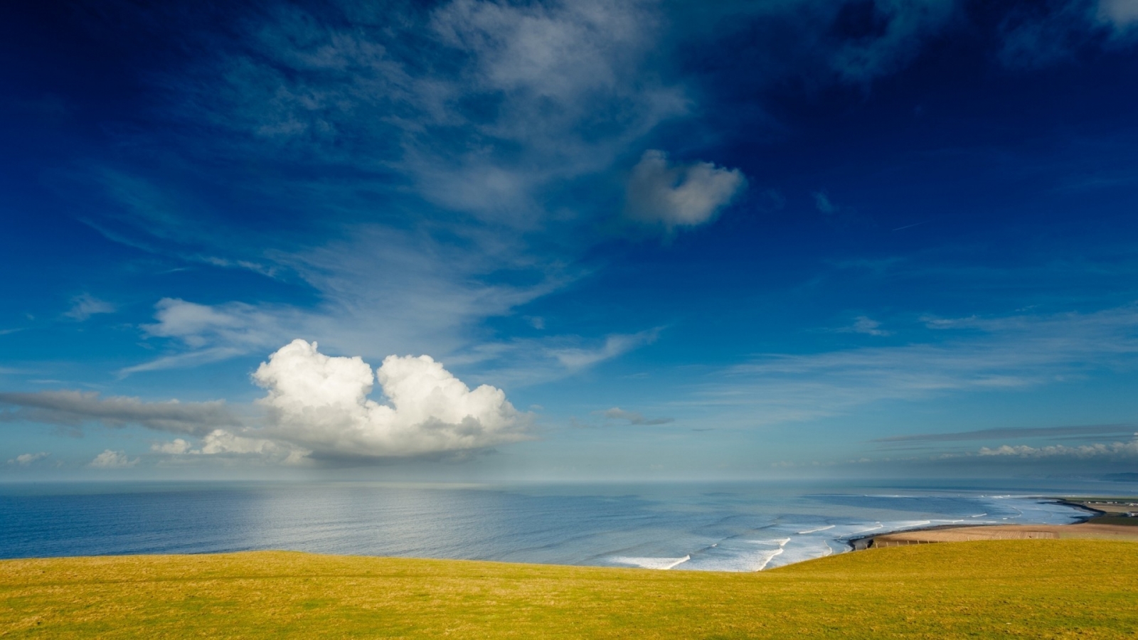 Sea Coast Landscape for 1600 x 900 HDTV resolution