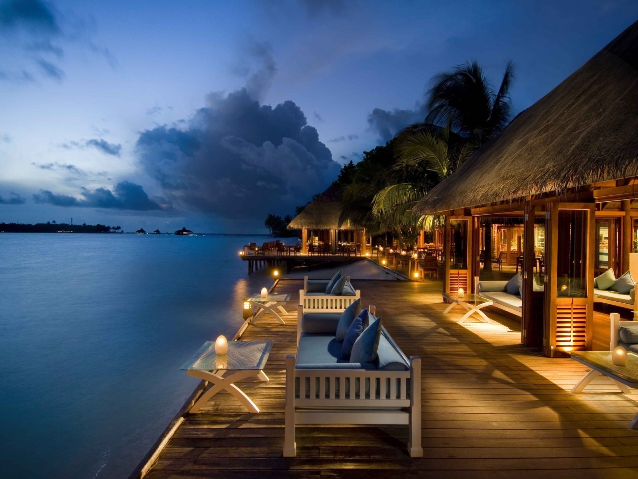 Sea Resort for 1280 x 960 resolution