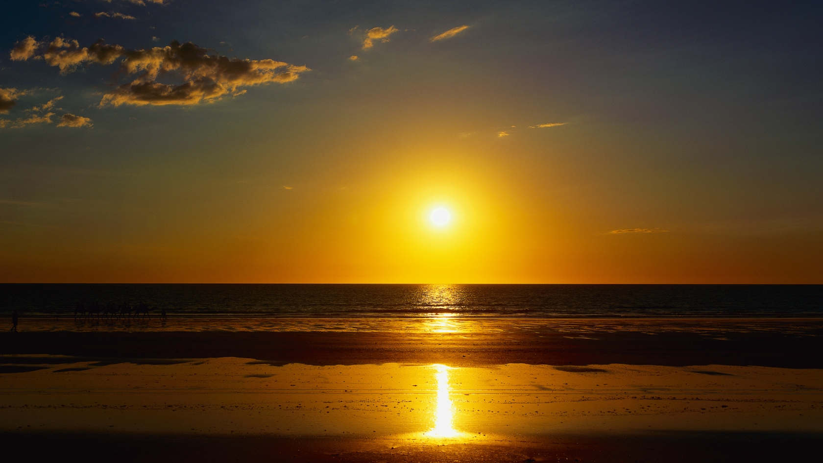 Sea Sunset for 1680 x 945 HDTV resolution