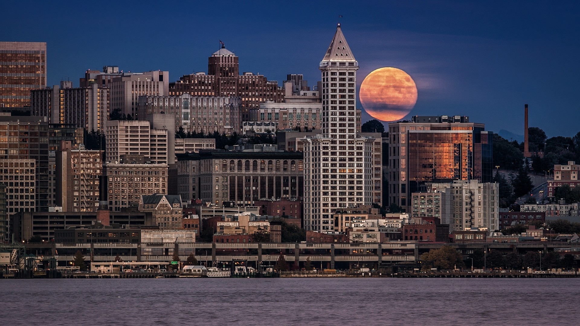 Seattle Moon Night for 1920 x 1080 HDTV 1080p resolution