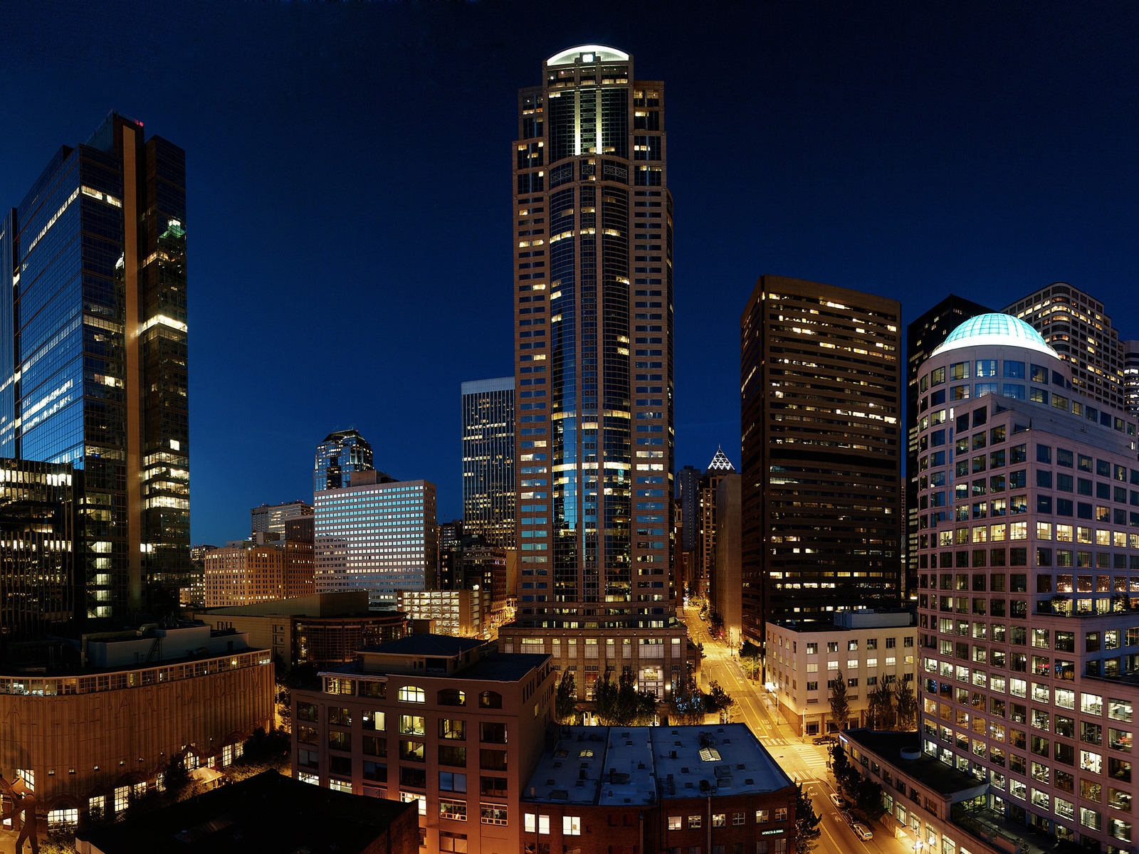 Seattle Night Lights for 1600 x 1200 resolution