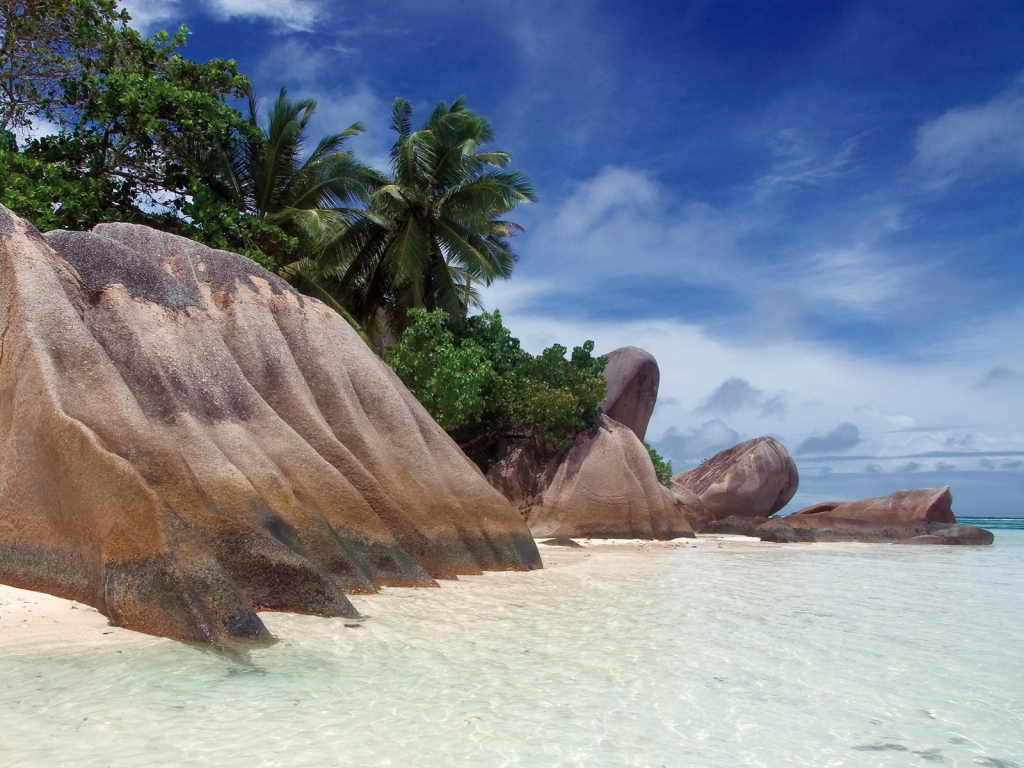Seychelles for 1024 x 768 resolution