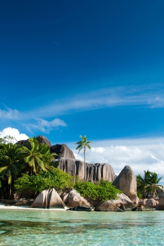 Seychelles Islands Landscape for 320 x 480 iPhone resolution