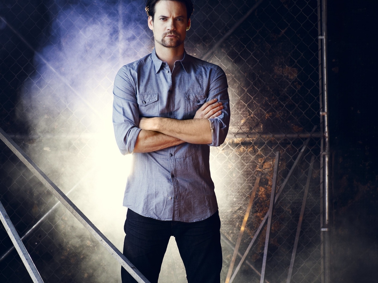 Shane West Cool for 1600 x 1200 resolution