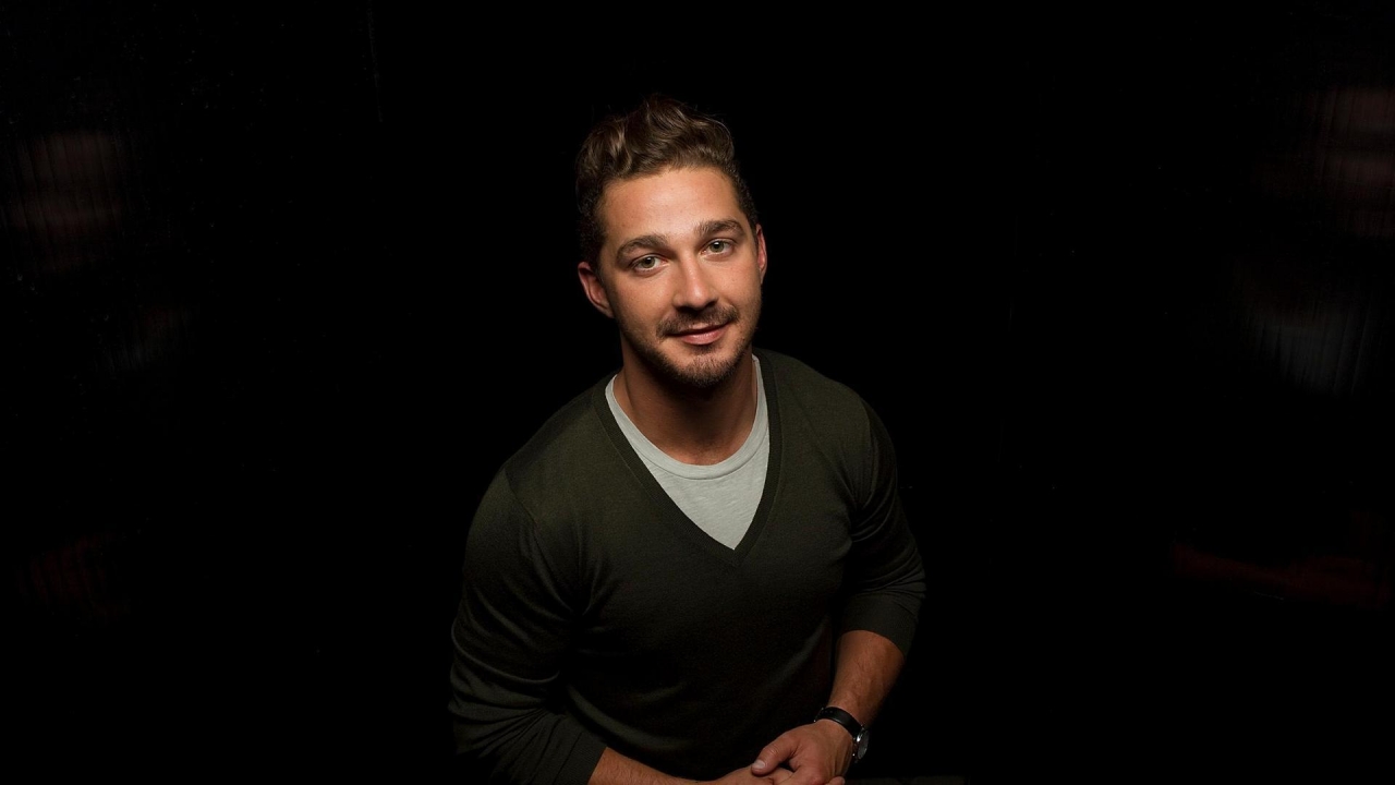 Shia LaBeouf Close Look for 1280 x 720 HDTV 720p resolution