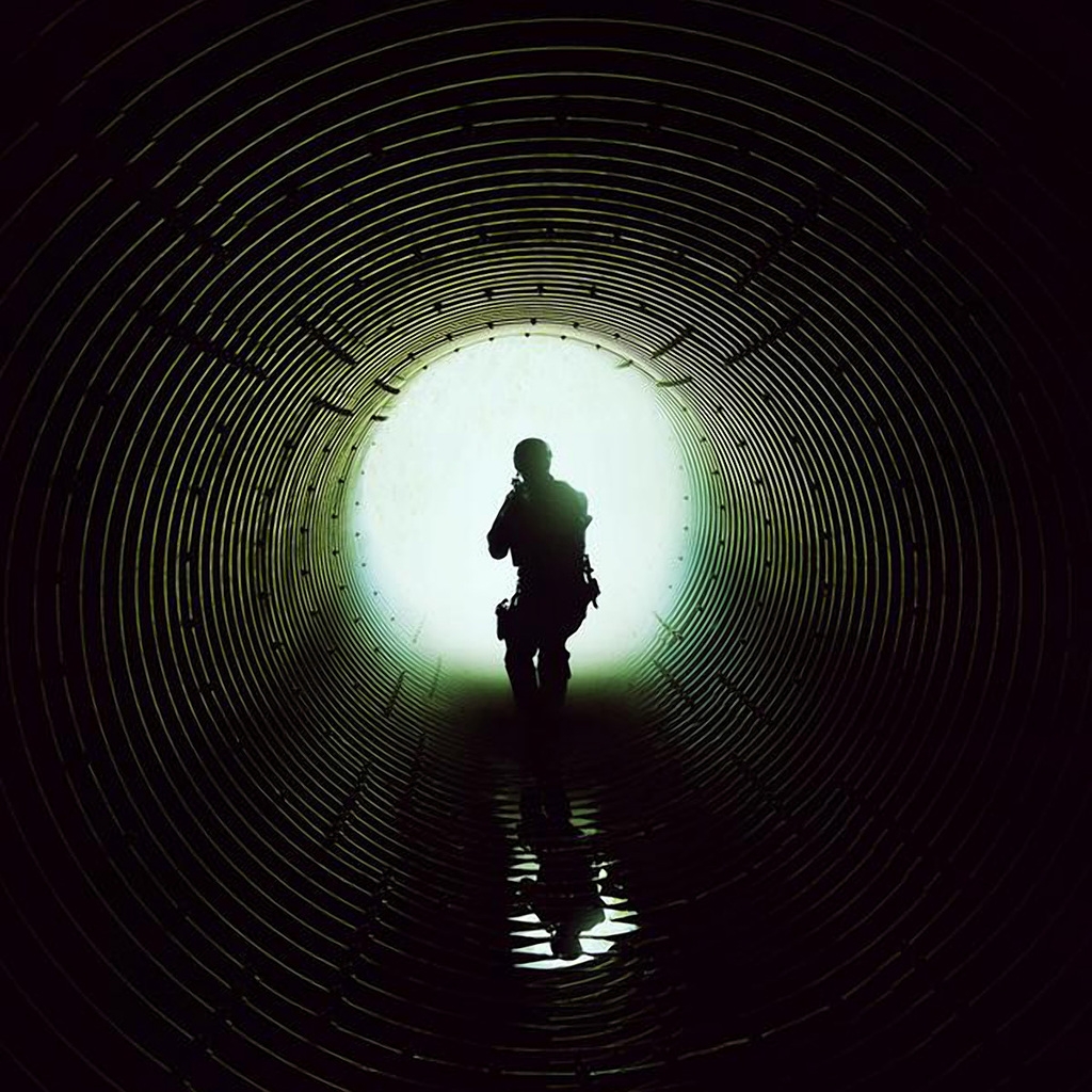 Sicario Sewer Tunnel for 1024 x 1024 iPad resolution