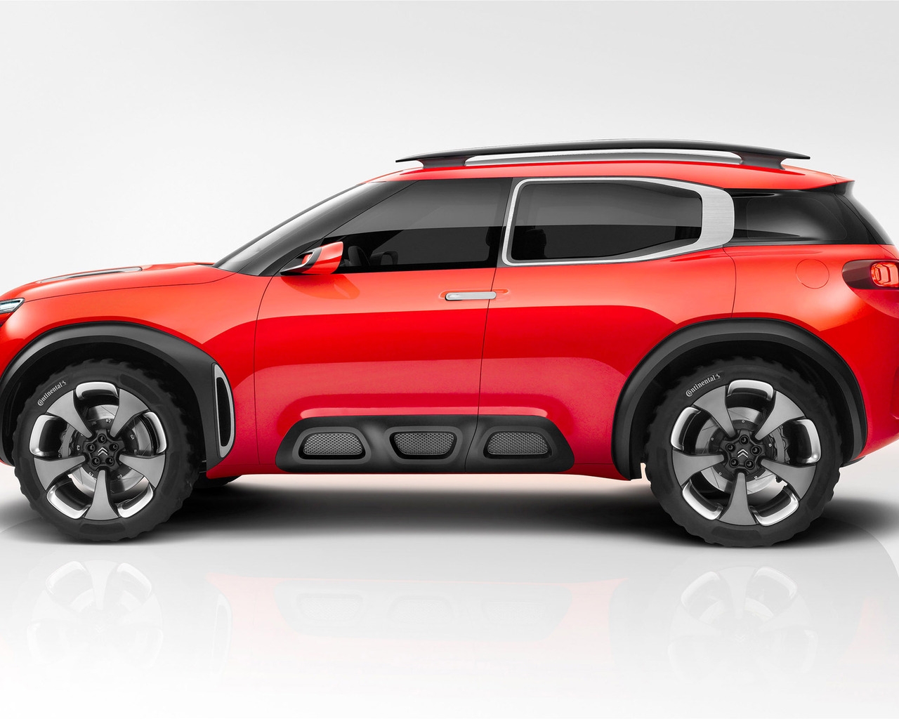 Side of Citroen Aircross Concept  for 1280 x 1024 resolution