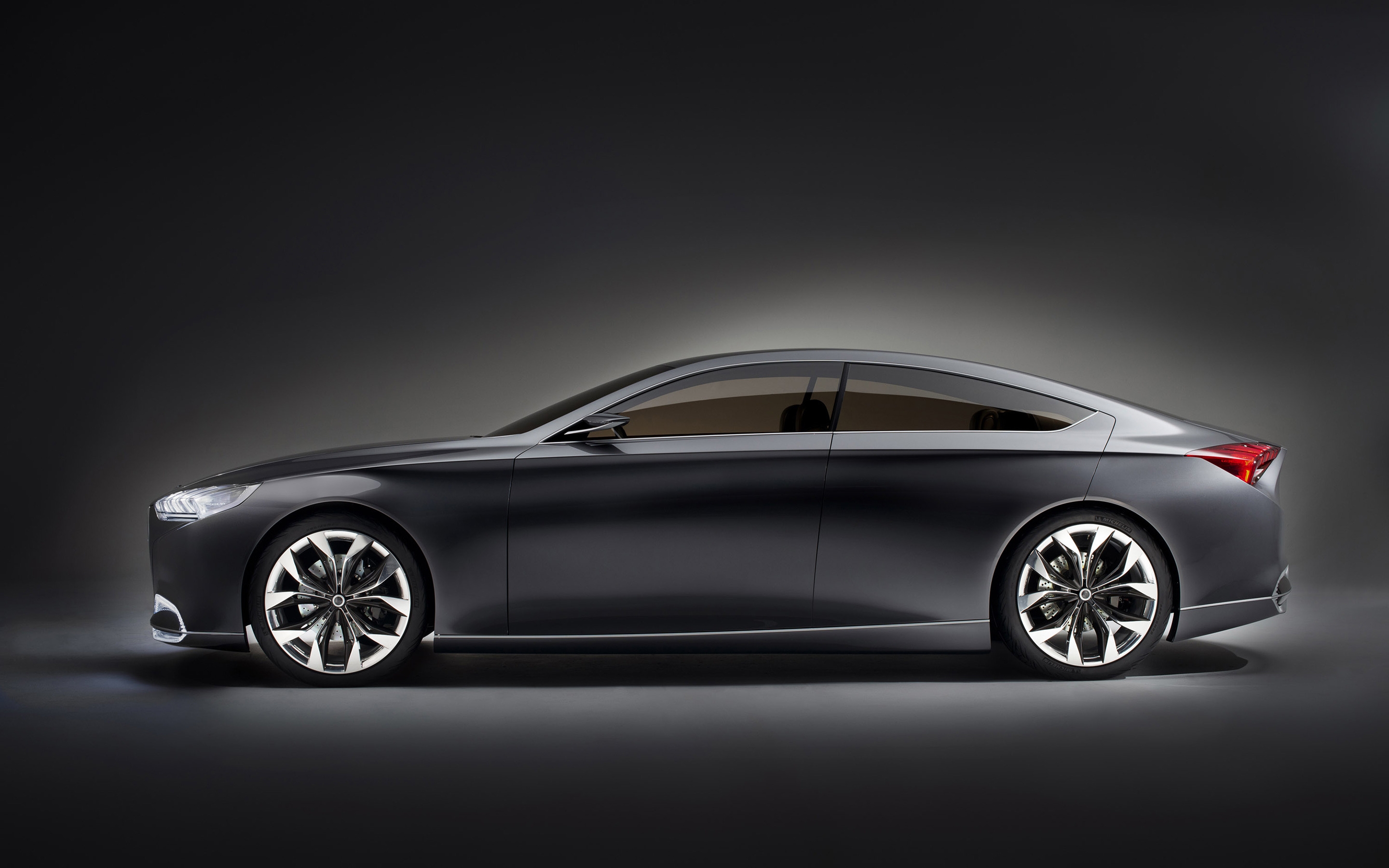 Side of Hyundai Genesis Concept for 2880 x 1800 Retina Display resolution