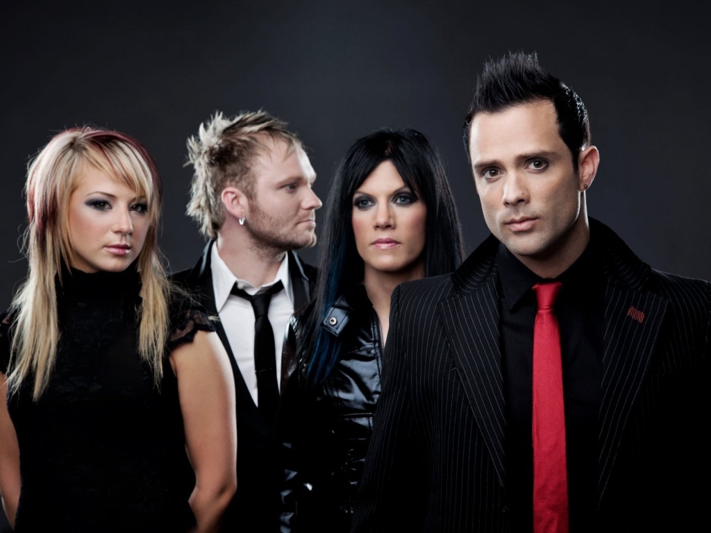 Skillet Band Members for 1024 x 768 resolution