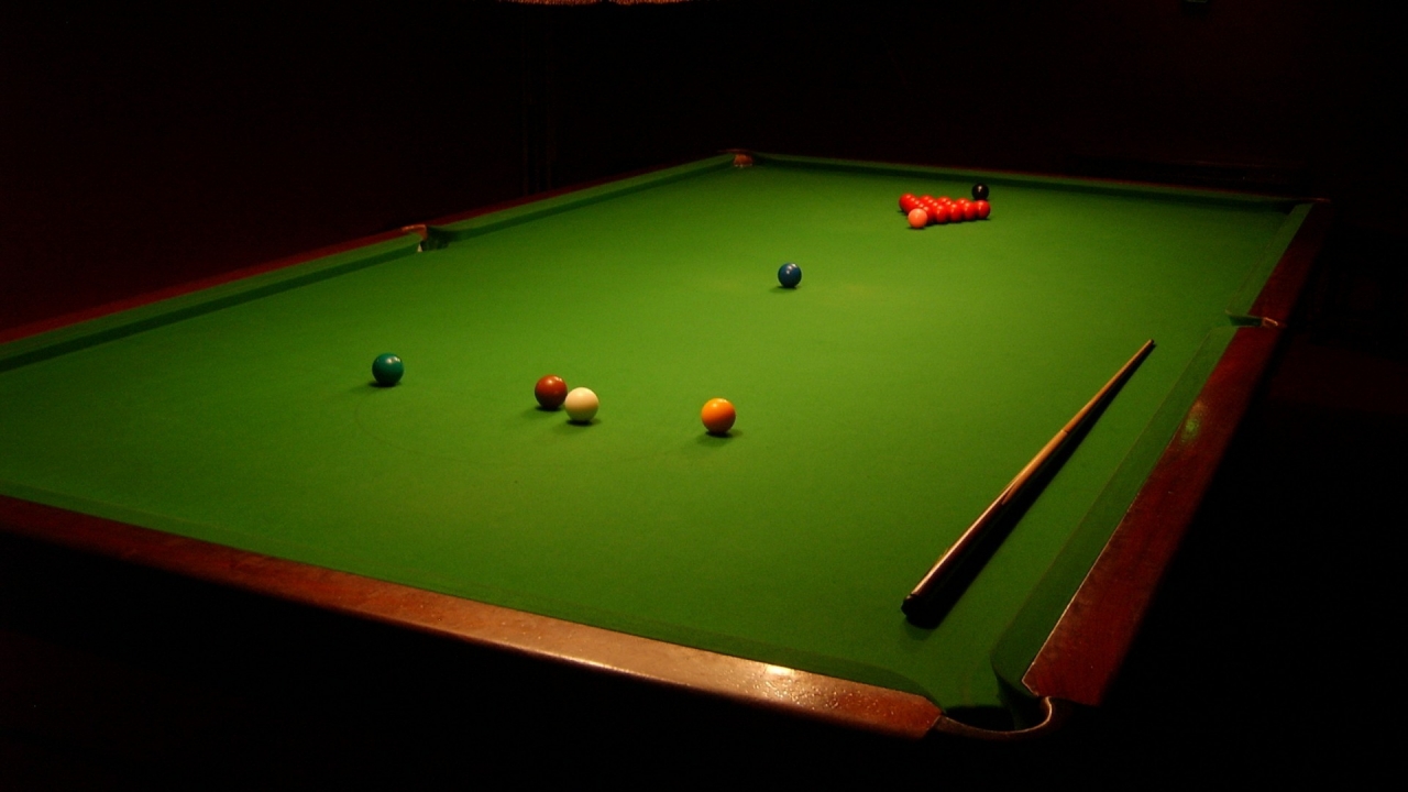 Snooker Table for 1280 x 720 HDTV 720p resolution