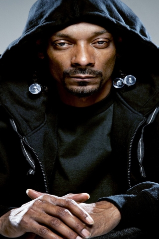 Snoop Dog for 320 x 480 iPhone resolution