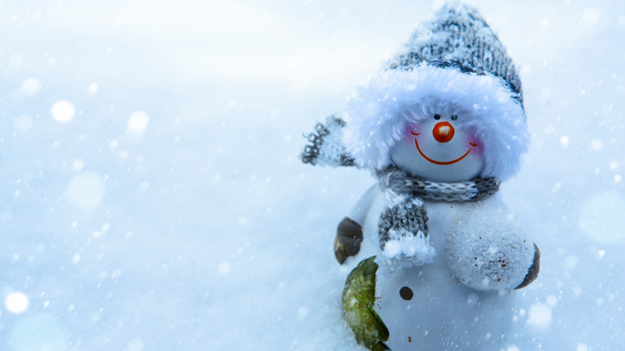 Snowman Smiling for 1280 x 720 HDTV 720p resolution