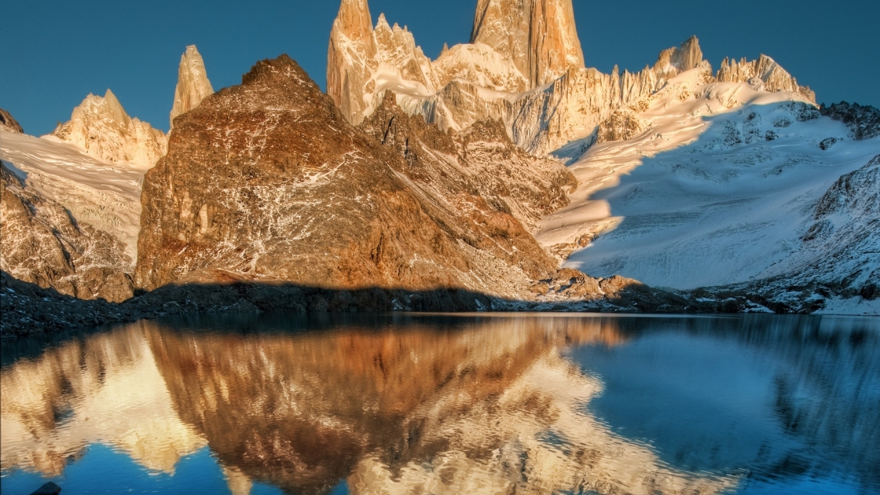 Snowy Mountains and Lake for 1280 x 720 HDTV 720p resolution