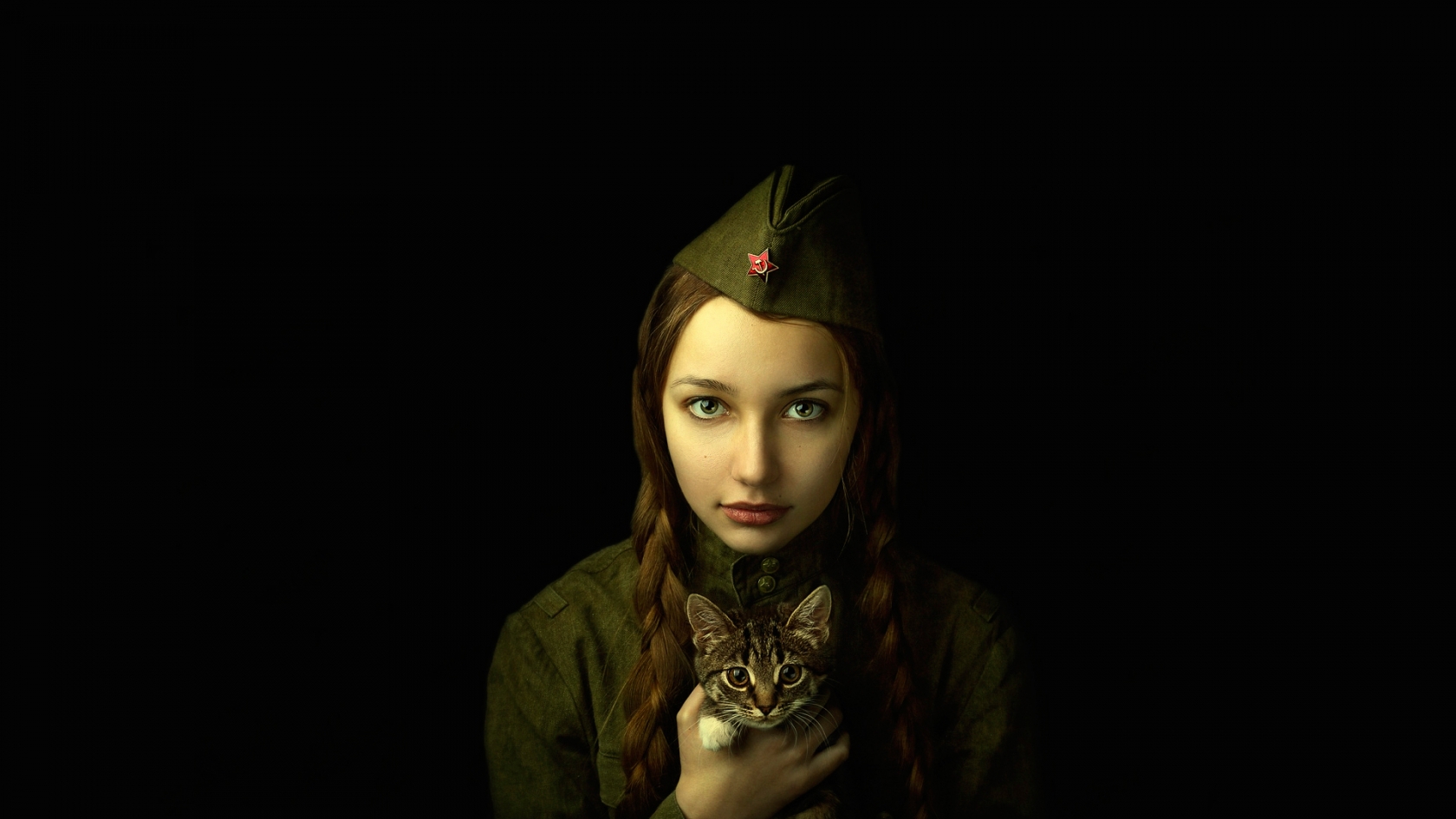 Soldier Girl Portrait for 1680 x 945 HDTV resolution