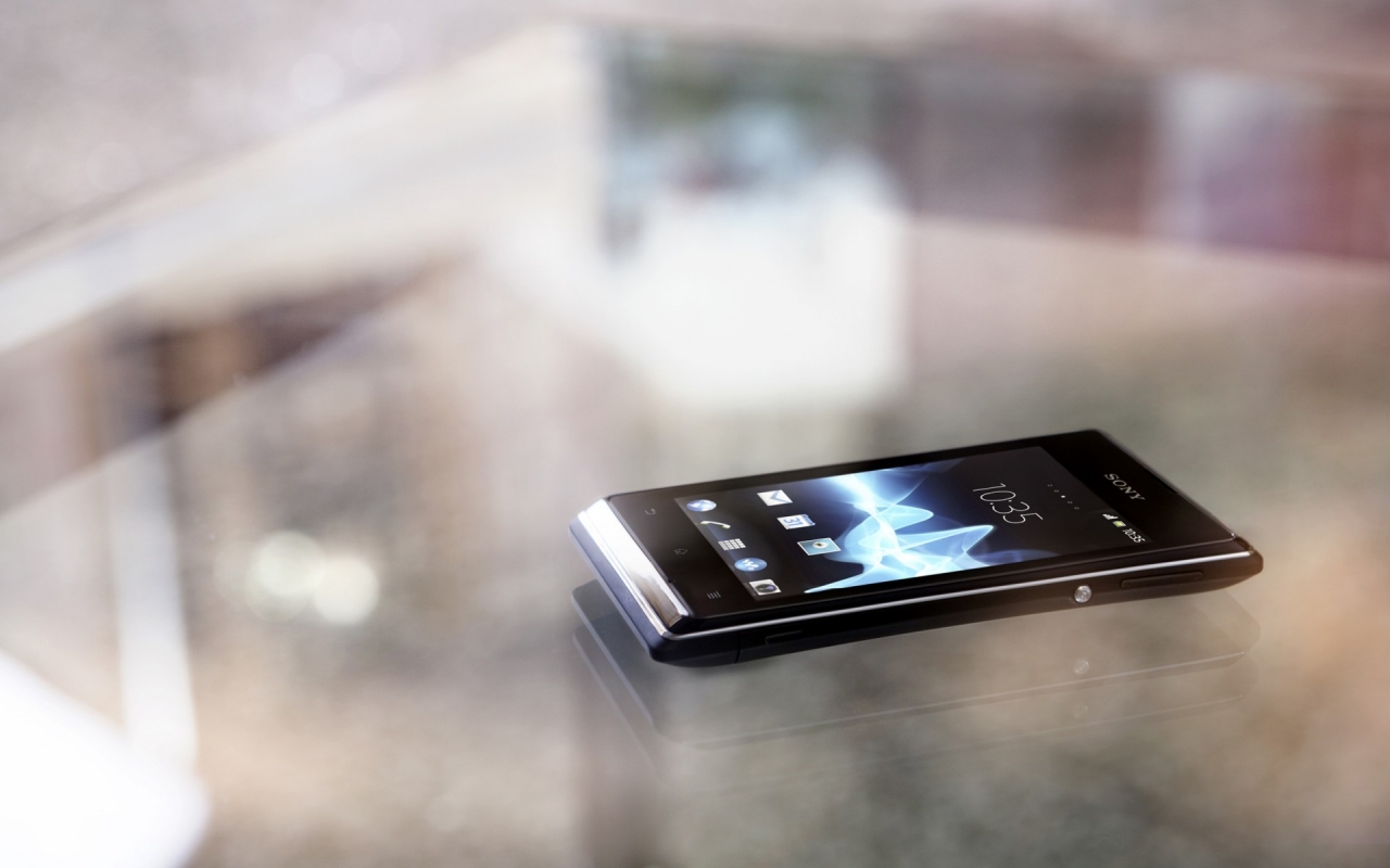 Sony Xperia Device for 1280 x 800 widescreen resolution