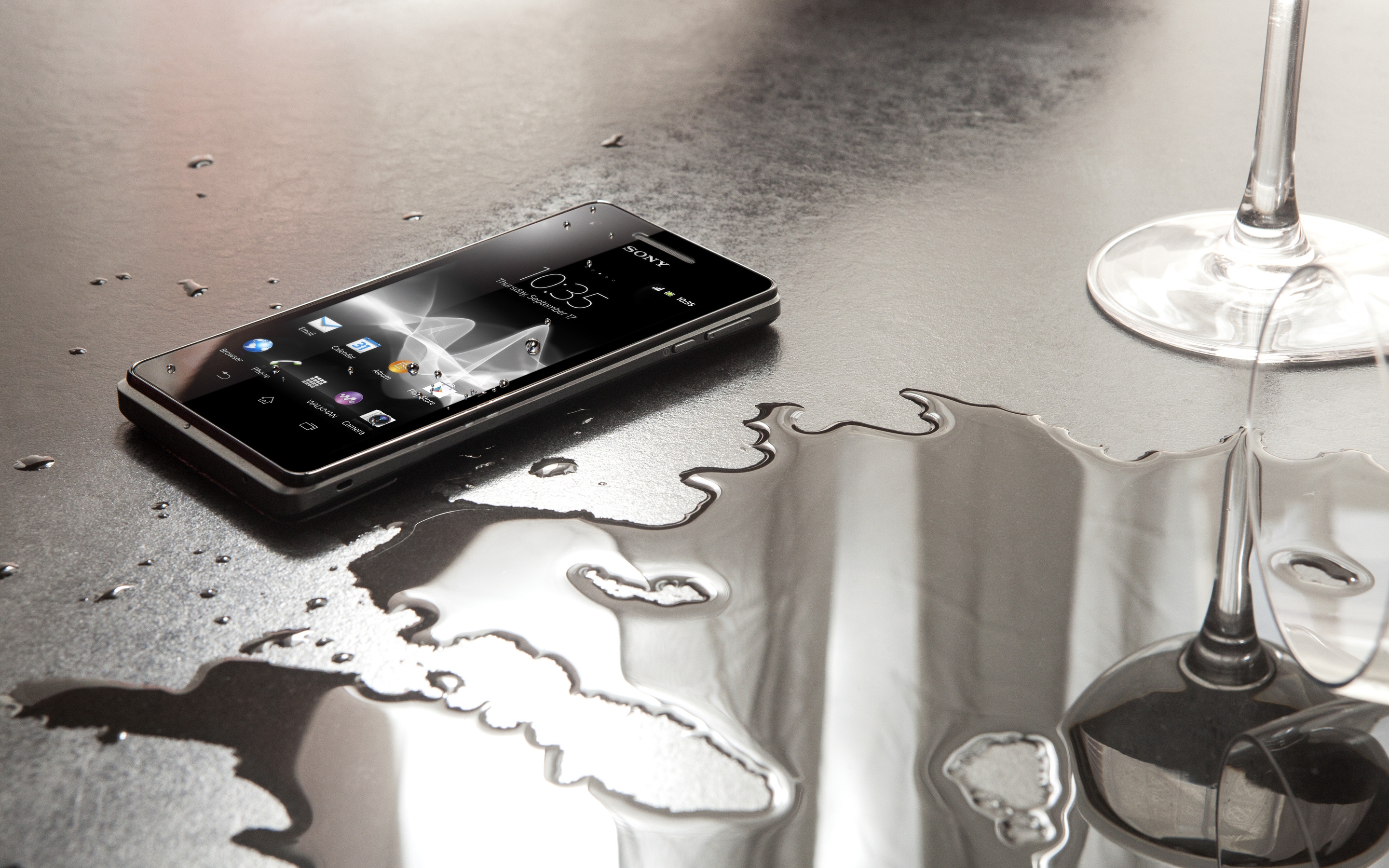 Sony Xperia Smartphone for 2880 x 1800 Retina Display resolution