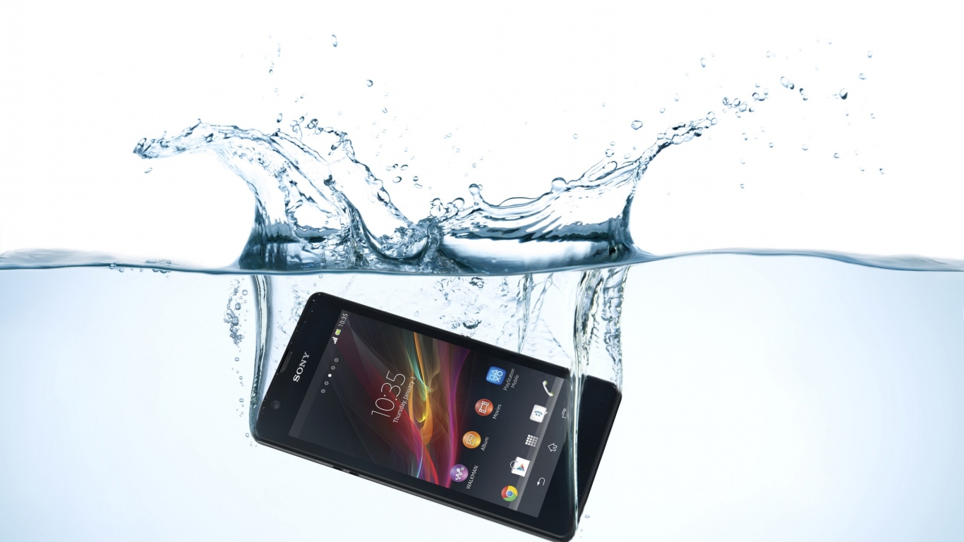 Sony Xperia Swimming for 1366 x 768 HDTV resolution