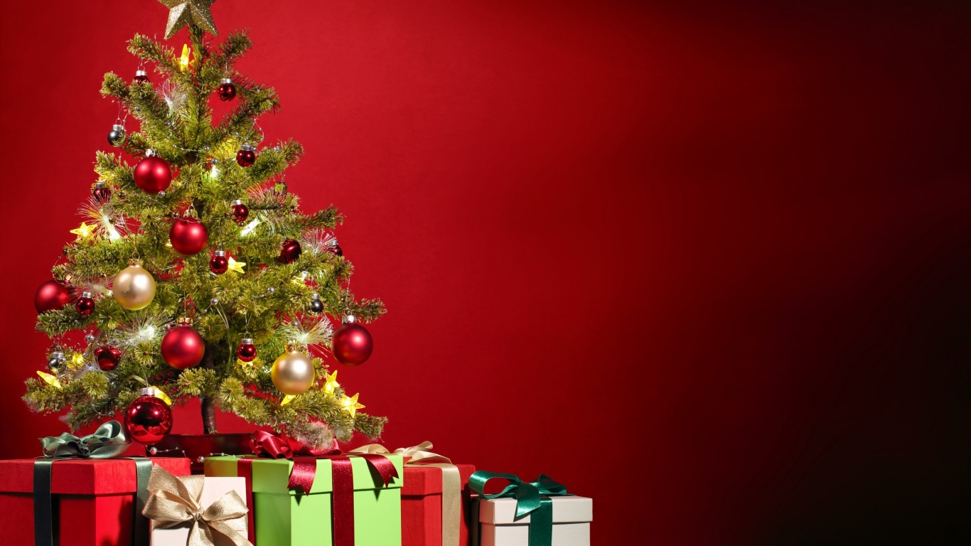 Special Christmas Tree and Gifts for 1366 x 768 HDTV resolution