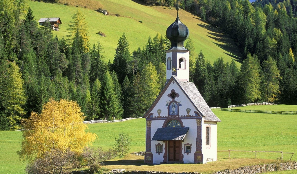 St. John Church Val di Funes Italy for 1024 x 600 widescreen resolution