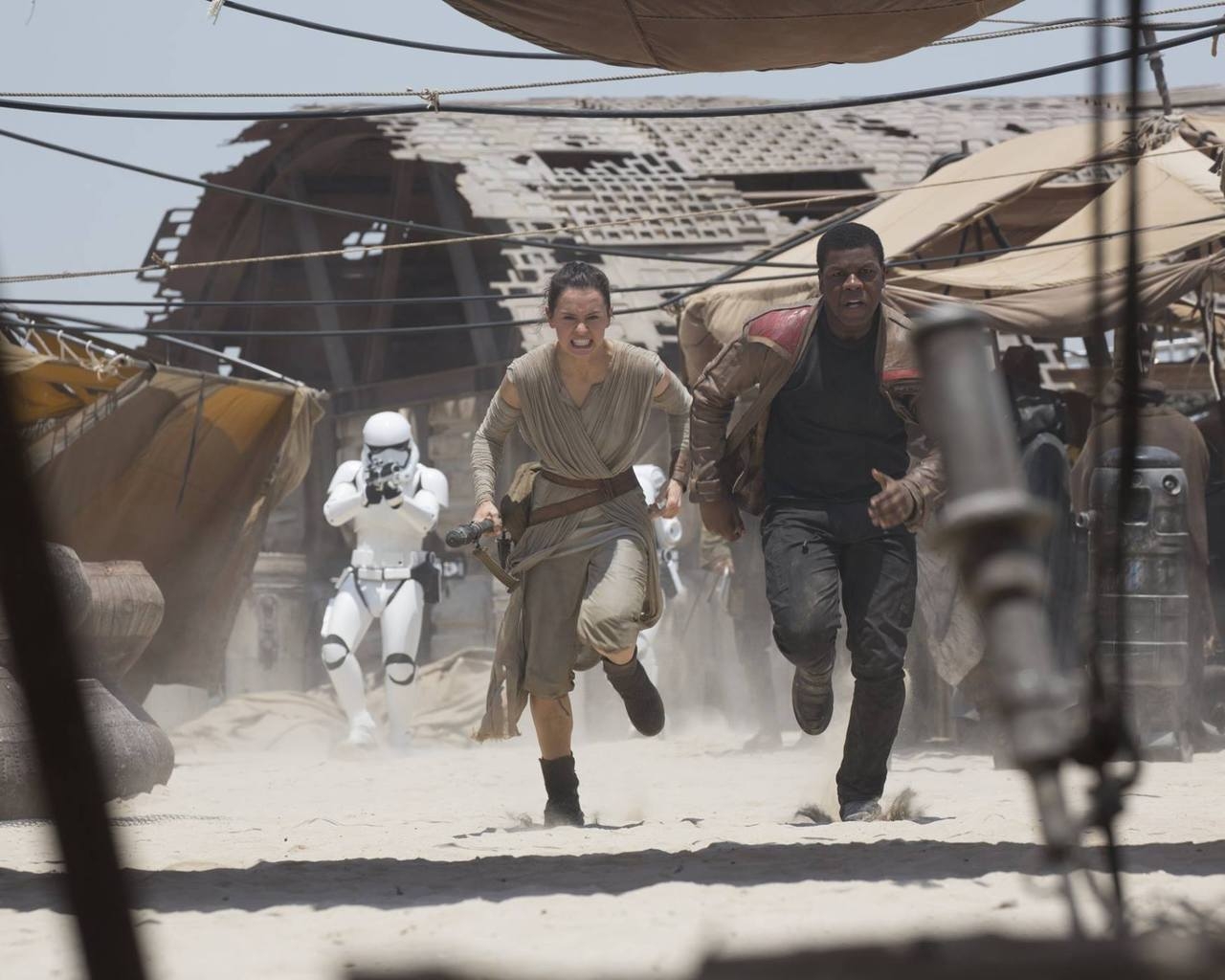 Star Wars The Force Awakens Movie Scene for 1280 x 1024 resolution