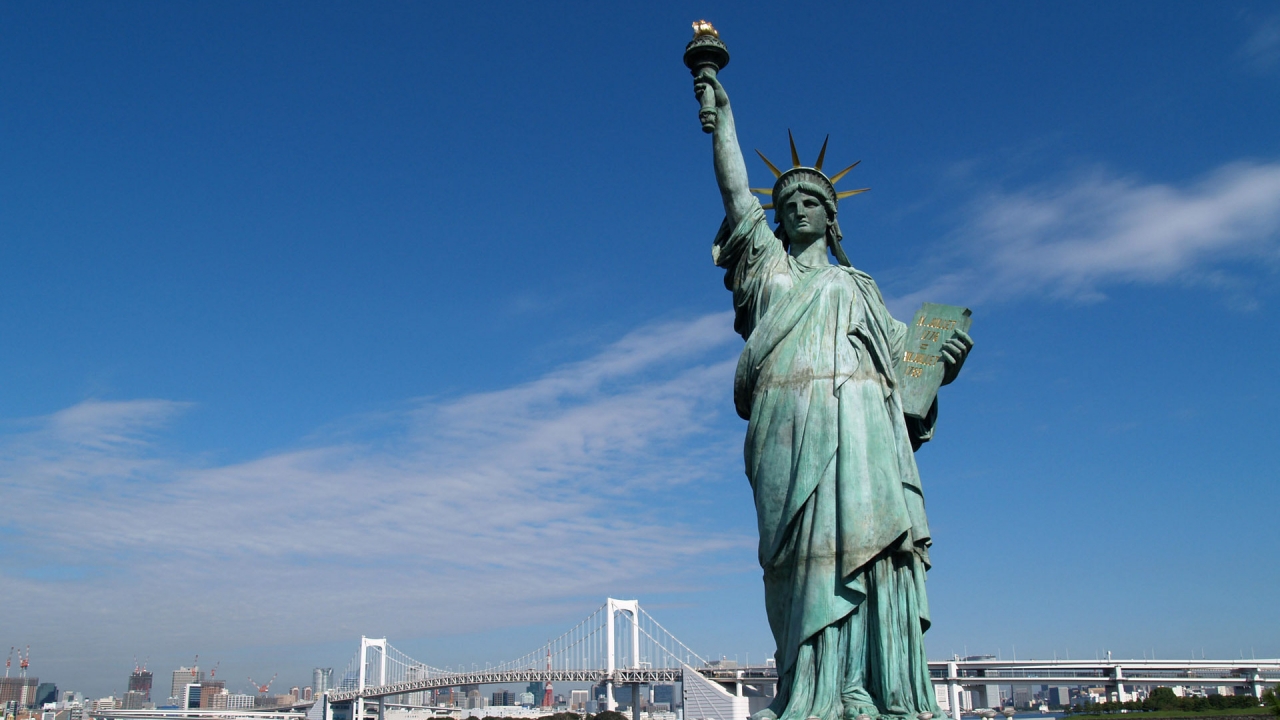 Statue of Liberty for 1280 x 720 HDTV 720p resolution