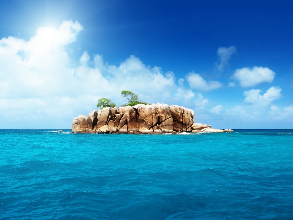 Stone Island for 1024 x 768 resolution