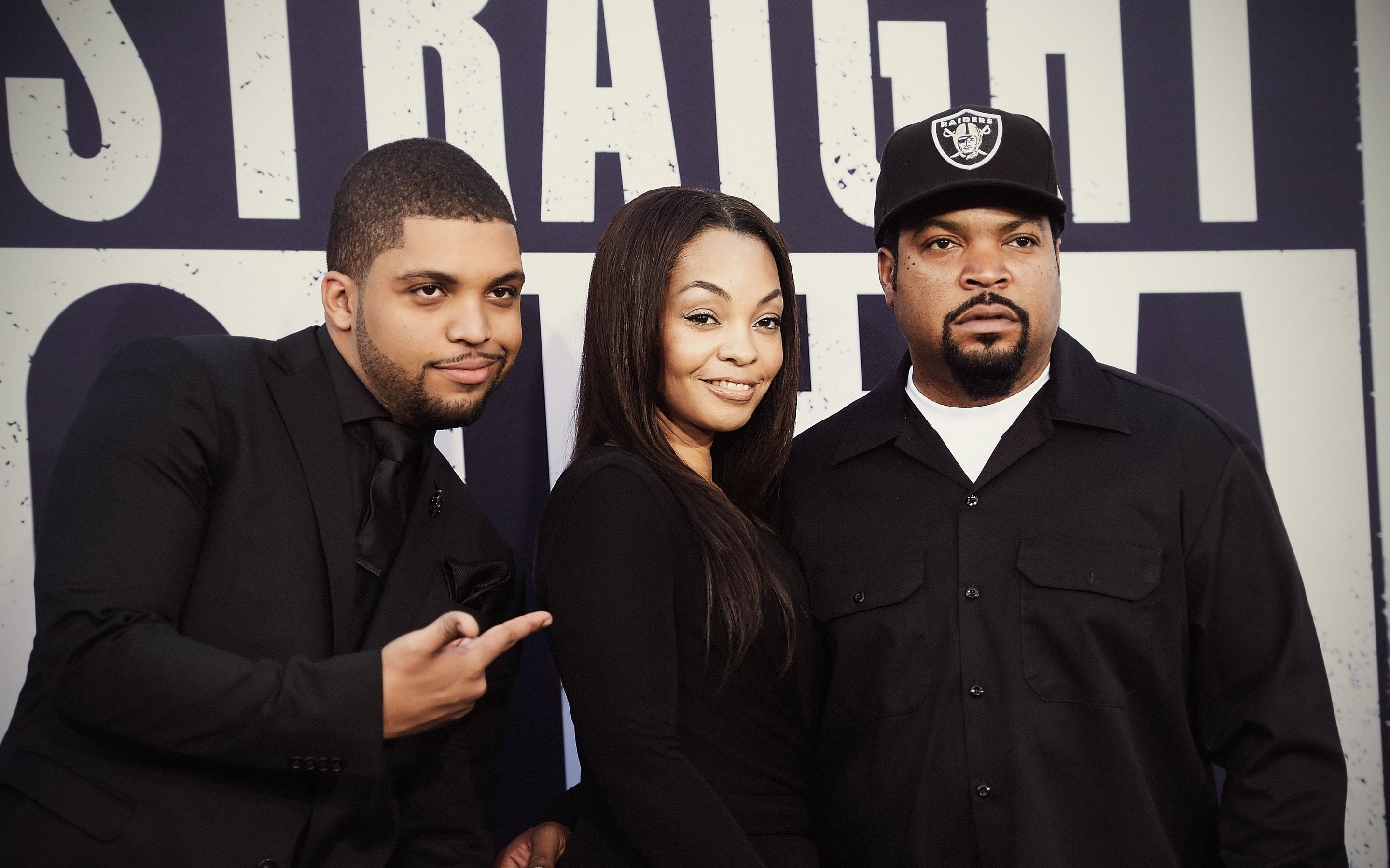 Straight Outta Compton O'Shea Jackson and Ice Cube for 2880 x 1800 Retina Display resolution