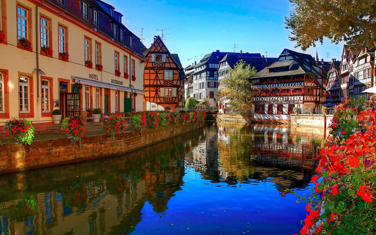 Strasbourg Corner for 1280 x 800 widescreen resolution